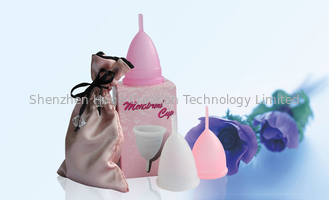 중국 20Ml 재사용할 수 있는 실리콘 분홍색/백색/자주색 연약한 월경 기간 컵 S -1801 협력 업체